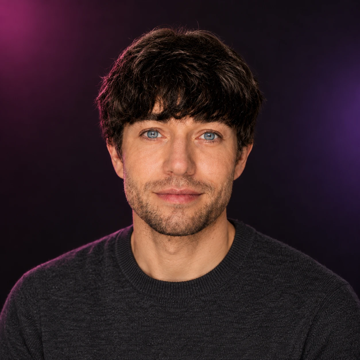 Porträt von Patrik Gumpold, Gründer von SocialAgent